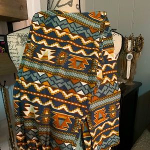 NWT Aztec pattern leggings, women’s XL(14-16)